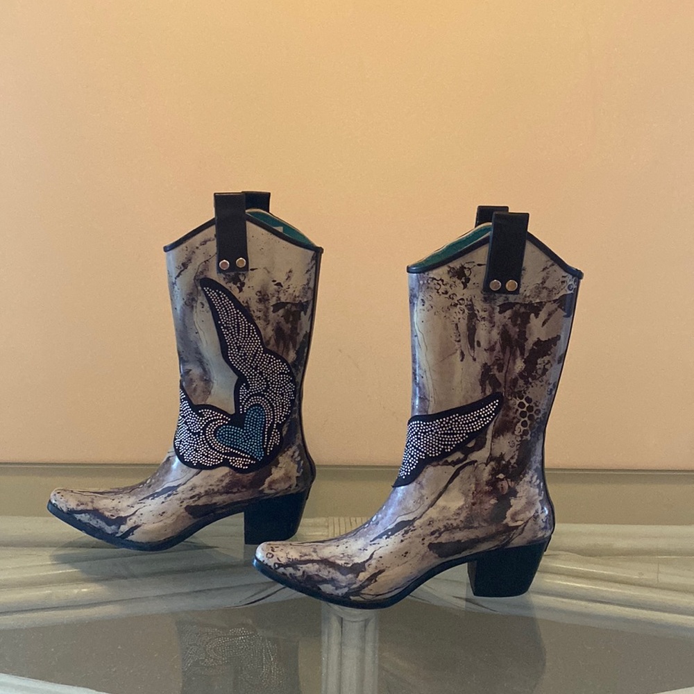 Rain boots